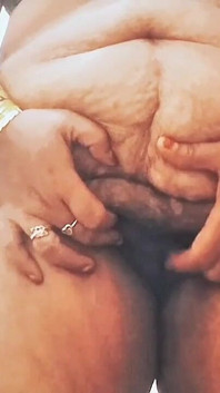 Desi Bhabhi Shows Her Body to Her Boyfriend Fucking the Ass Pussy