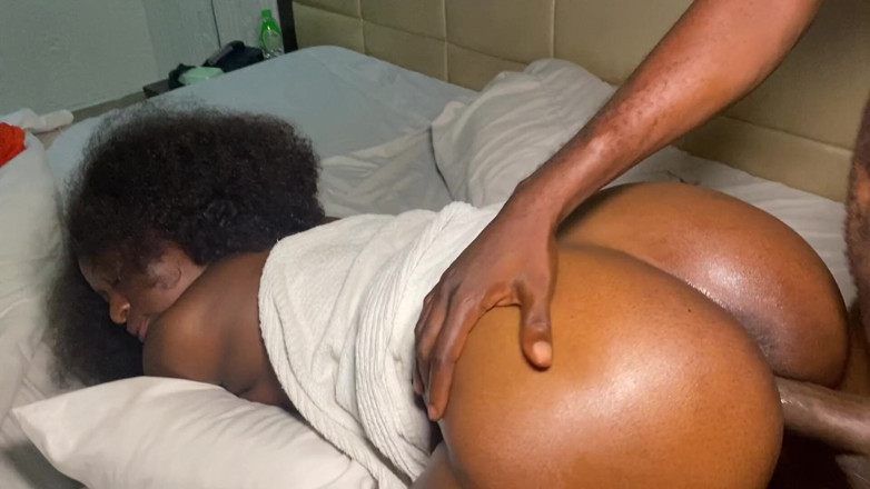 General01: Hot Petite House Wife Getting Fucked by Big Black Cock