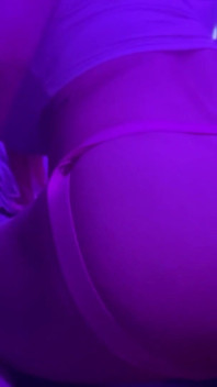 Getting My Back Blown Out by My Sex Machine at Full Speed!