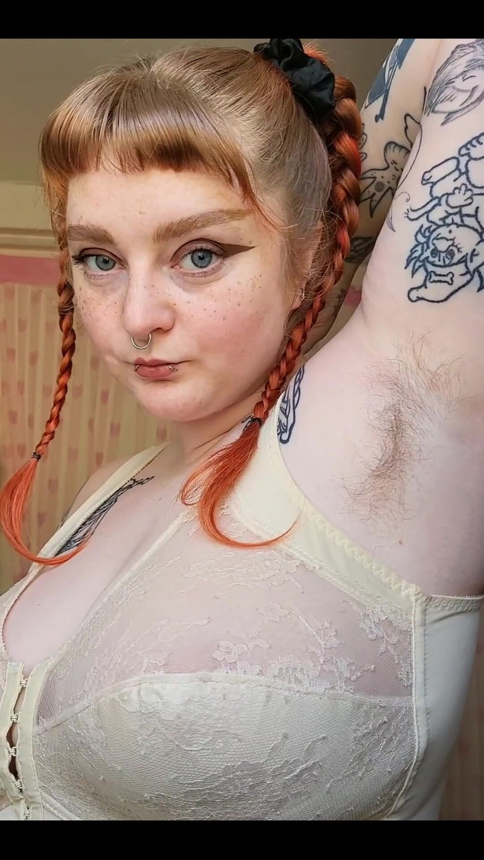 Bunny Royle: An diesem wochenende habe ich die erstaunlichste session der achselhöhlenanbetung...