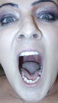Super Closeup Yawning and Full View