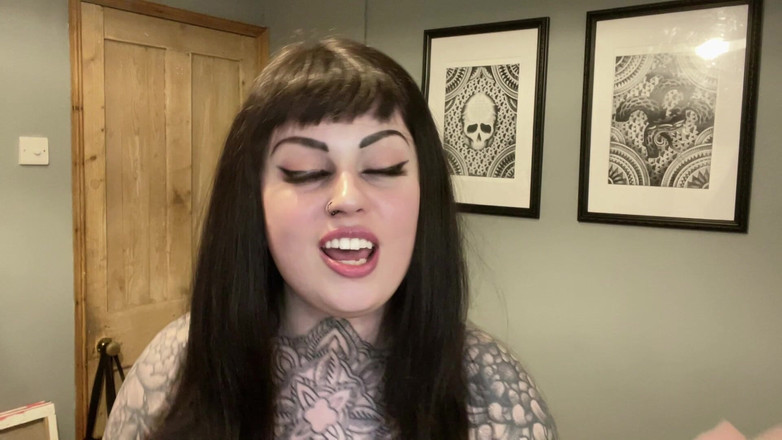 Miss Valentina: 来自恶霸的Wedgies