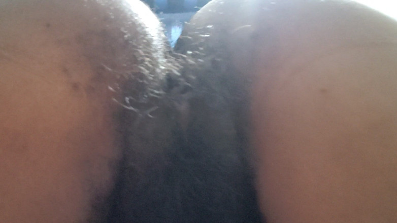 Lovemina: Suka banget ngentot kontol besar di lokasi ini