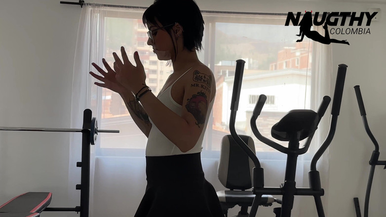 Naughty Colombia: Delicious Exercise Routine with Beautiful Hot Girl