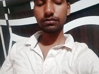 हॉट आदमी तुम्हारे शरीर के आदमी से प्यार करता है