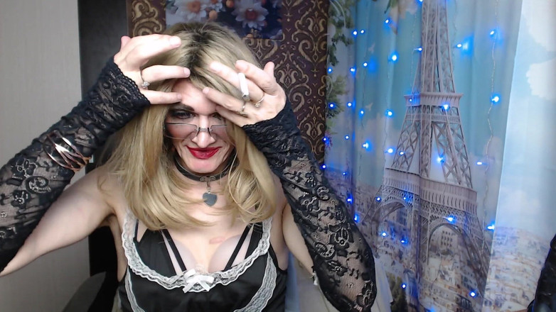 violet_bisex: Dziwka Crossdresser