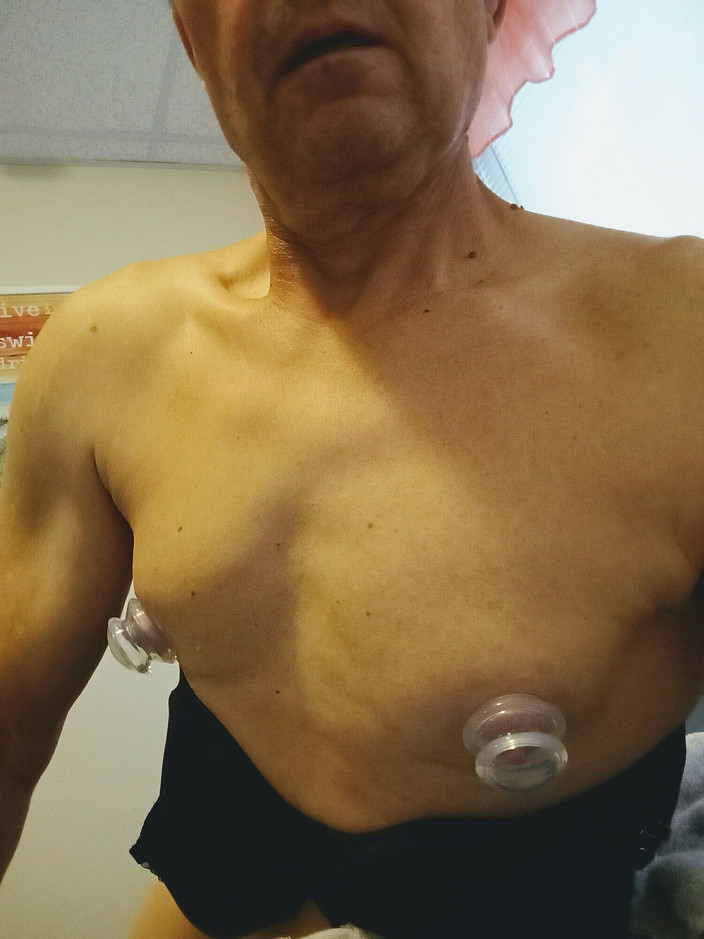 Jamie Engle: Tittenfick.