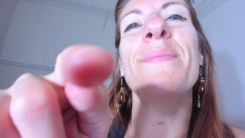 Victoria Lotus: My Huge Nose and Nostrils