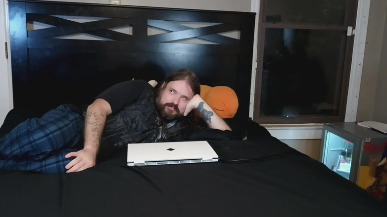 Haven Moss: Istri cosplay mergokin suaminya lagi asik main video game nakal