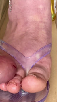 Flip flop dream footfetish