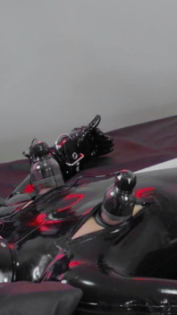 Edging Eddie [moment]