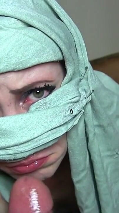 Sylvia Chrystall: Hamba penghisap yang berat hati! Burqa-Niqabi kongkek muka selamba! Sudut...