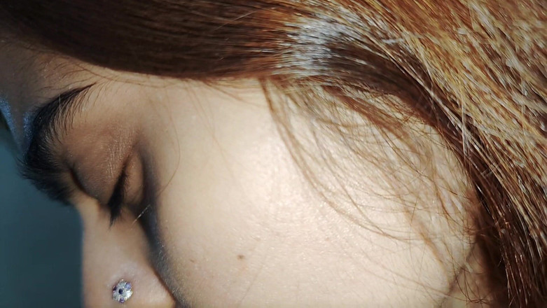 Sairaxsaim: Красива збуджена зведена сестра дезі здивувала мене, показавши цицьки