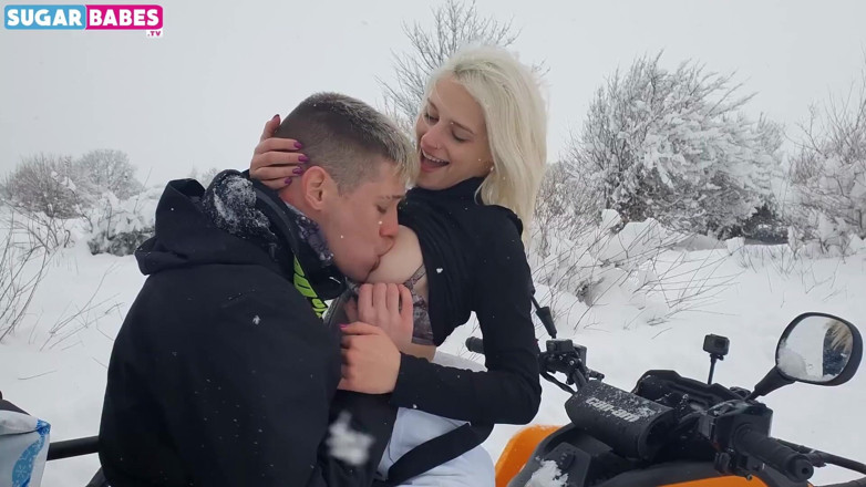 SugarBabesTV: Extrem utomhussex och avsugning samling