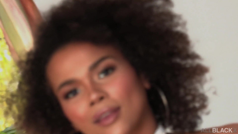 All Black X: AllBlackX - smyslná Alina Ali bere vše, co jí BBC musí...