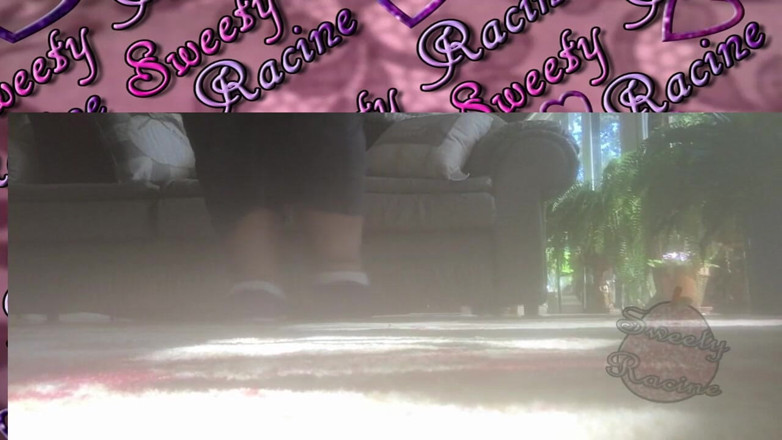 Sweety Racine: Gigantyczne stopy SSBBW chodzenie