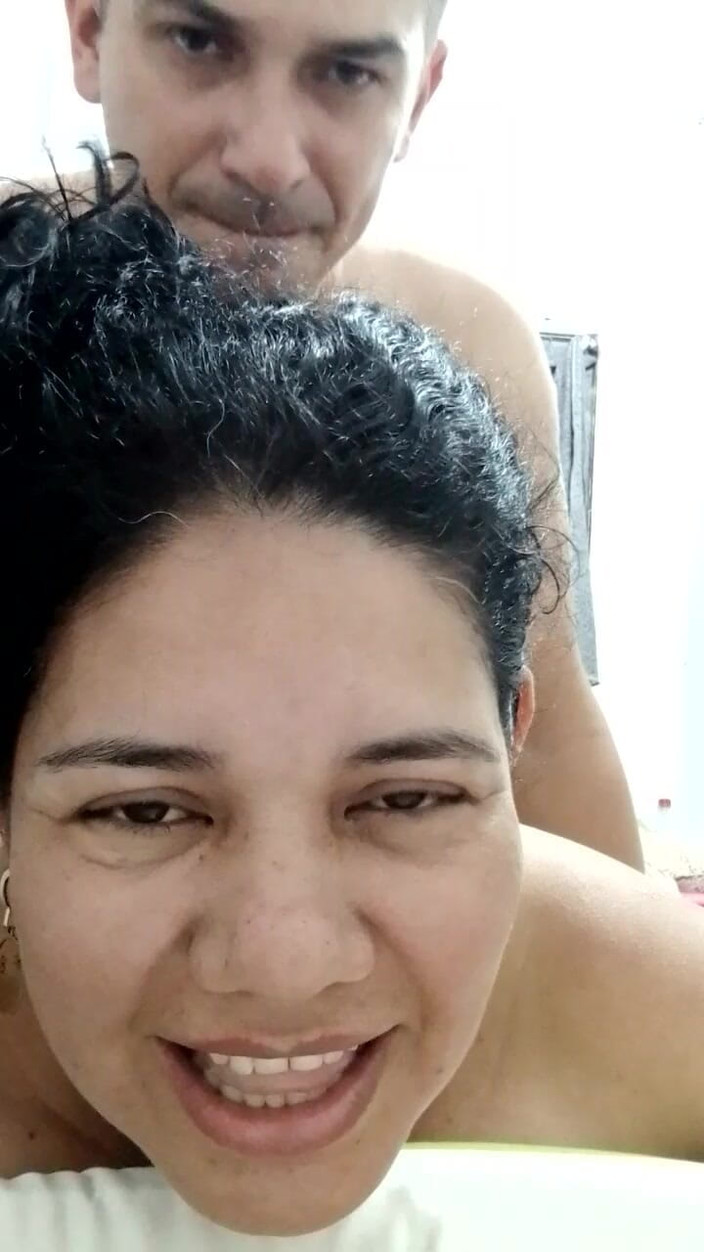 Valkyrie and Luigy Couple: 坠入爱河的眼睛，双手挤奶：完美二人