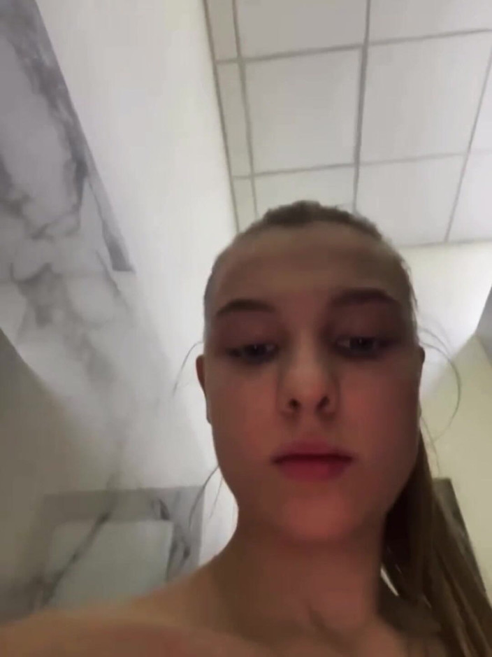 JuiceLussie: First Time Fucking Anal in the Public