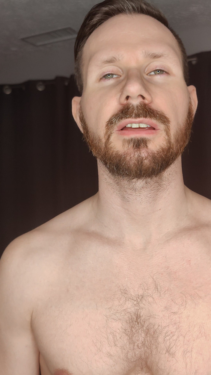 Albino Adonis: Приветствовать