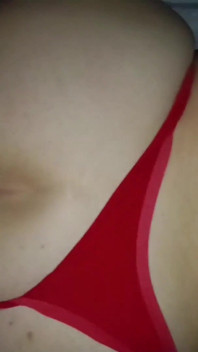 Big Butt MILF Puts 4 on the Couch and Fills Her with Milk