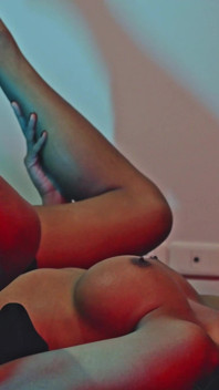 Sumisa Asiática Ladyboy Anal Fisting & Esclavo Entrenamiento