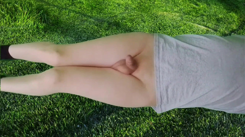 Kitty_Cross: Atletická útoky: tým svalnatých mužů buší do bezmocného Femboye