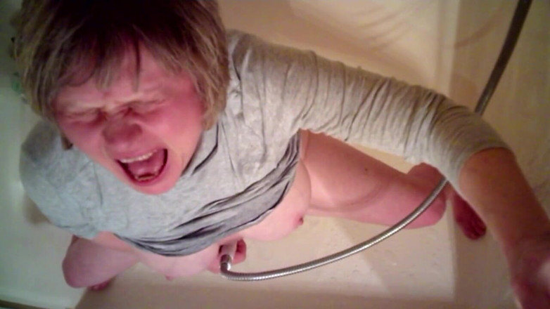 MarieRocks: Skycam view of sexy GILF getting off