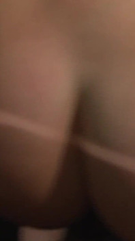 Esposas infiéis cena 3 peituda noiva Stacey Saran fodendo em seu casamento com seu marido assistindo