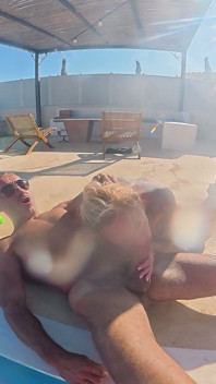 Face and Hard Fuck Rimming Squirting's by the Pool