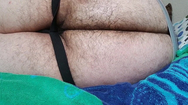 Chunky Belly Boy: Tłuste wibratory w mojej głodowej dziurze