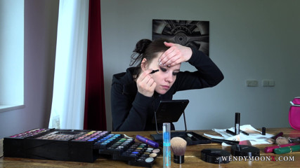 WWMAMM: Wendy Moon przygotowuje make pod swój występ