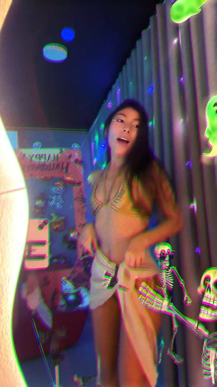 Vika_Sexting: Craving You