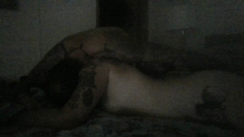 Satin Lady: La signora di raso ama i preliminari