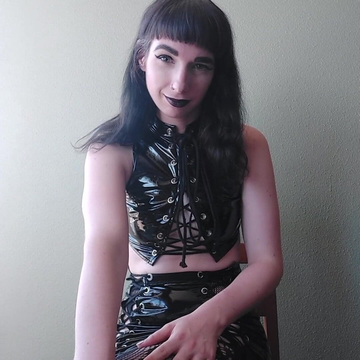 Lady Stardust: Welcome to your nightmare
