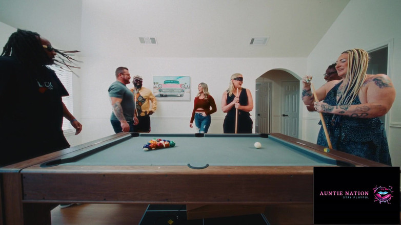 Auntie Nation: Sonntags-seitenstück