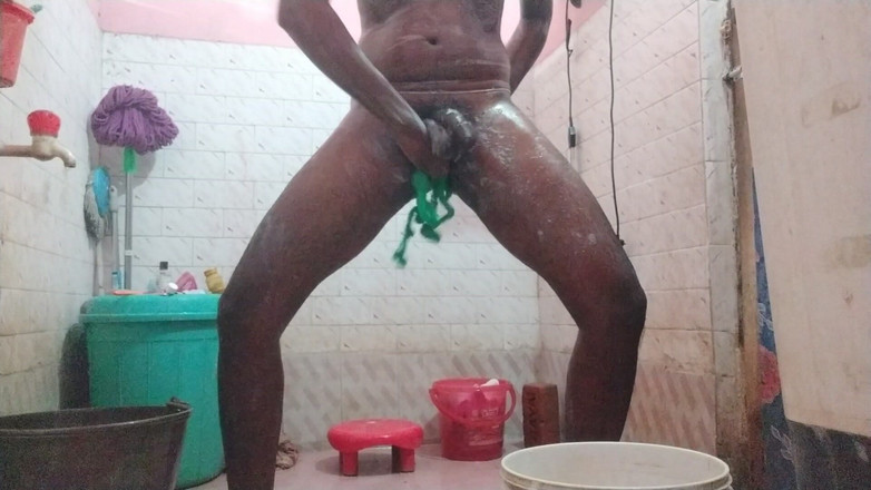 Tamil 10 inches BBC: Tamil10inches bbc duro in acqua molto fredda!