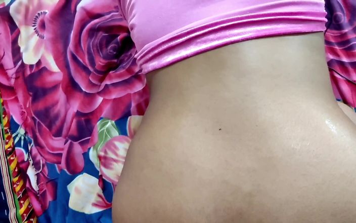 Neha Rani: Jebana w kuchni w nowej sukience macochy
