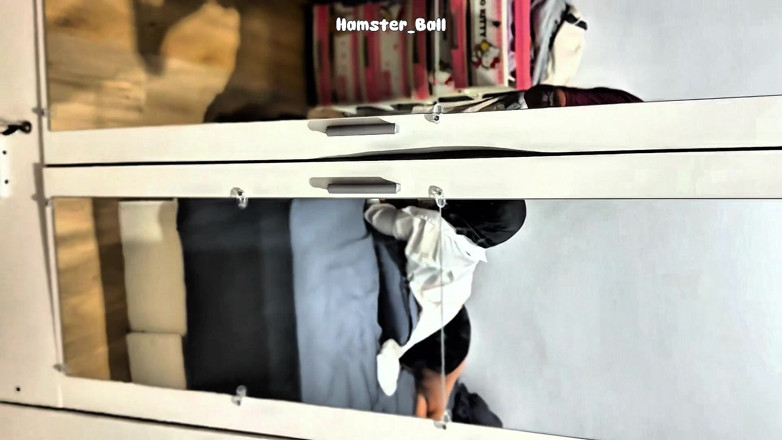 Hamster_Ball: Tante seksi berhijab selingkuh dari bosnya dengan kontol besar dan...