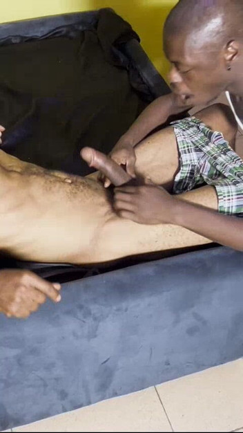 Chief_daddyy: Donne-moi ta virginité puis je te montrerai où se trouve...