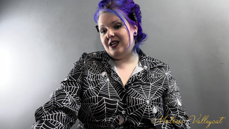 Mxtress Valleycat: Your rent is due