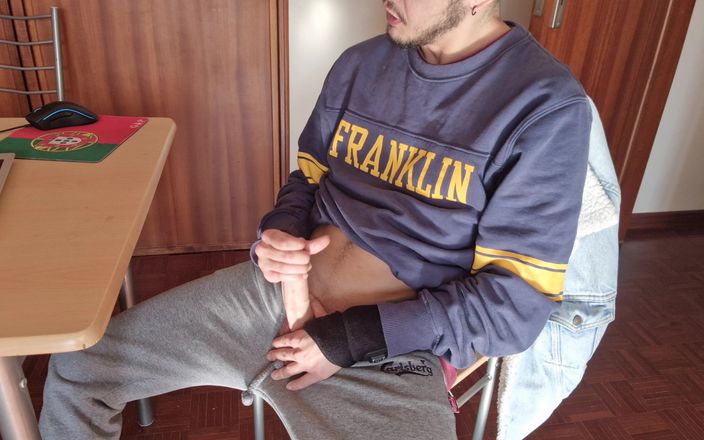 Fitguywithbigdick: То же самое развлечение и когда скучно