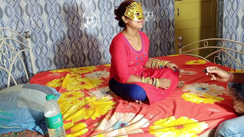 FireeCouple: 결혼 후 학생을 집으로 남겨둔 선생님