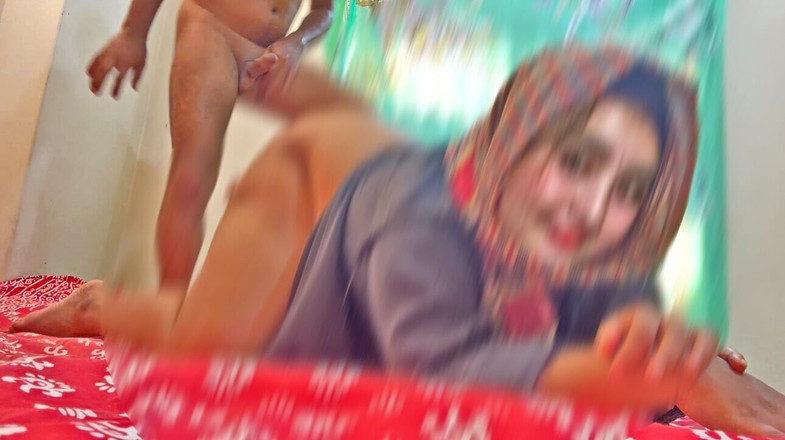 Your Boy's Cum: Roztomilá Desi Sexy Bhabhi Hrubě análně Ošukaná DebarEm Zee!