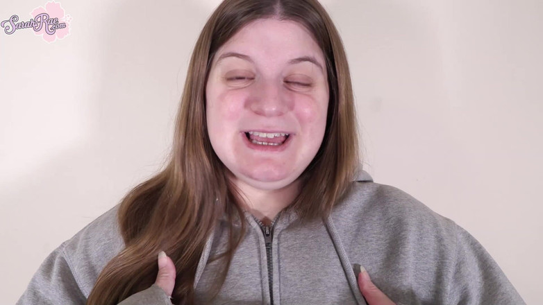 Sarah Rae: Date Mengejutkan Awak dengan buah dada besar