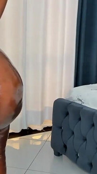 Masturbare în Curul meu negru perfect, episodul 1169