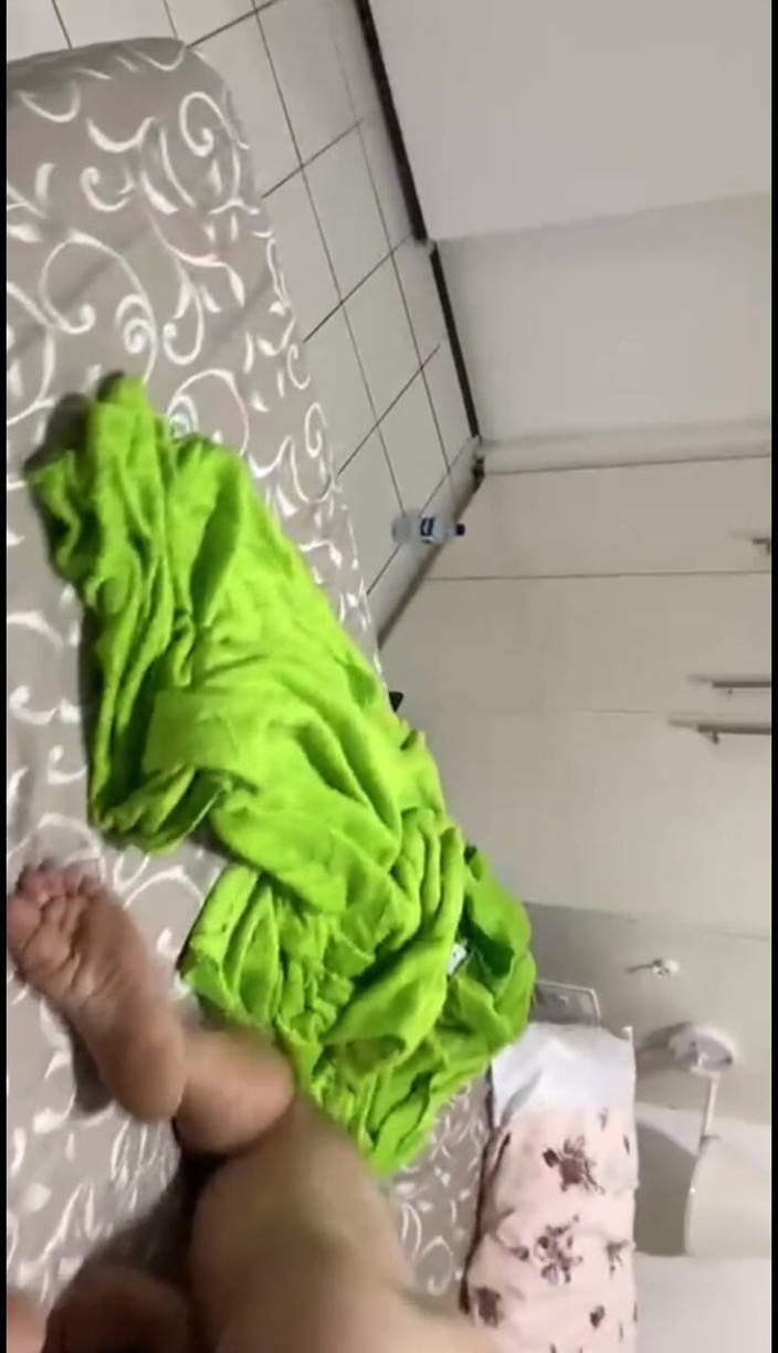 Princesa Hotwife: เมียสุดฮอตผมสีน้ําตาลแดงแต่งงานแล้วกับผัวที่เมียมีชู้ให้แฟนหนุ่มของเพื่อนสนิท