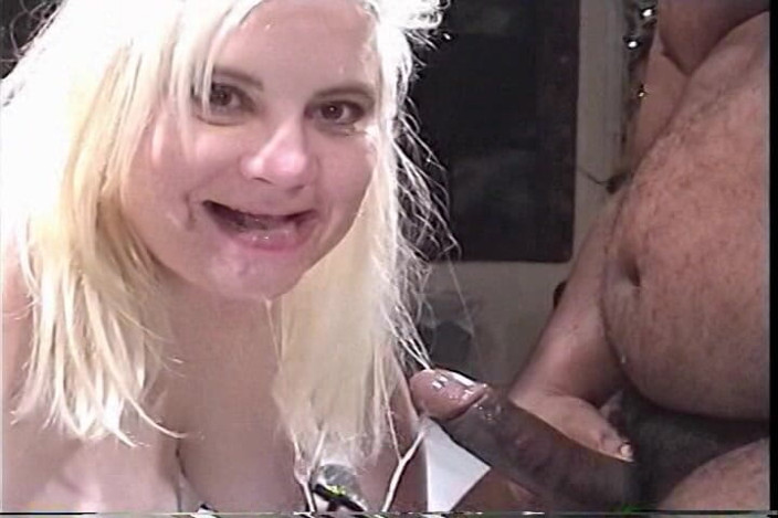 Bukkake Partys: Mature Brunette Pounded Hard by Throbbing BBC in Intense Positions