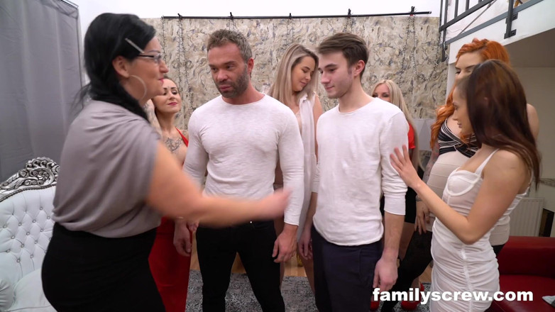 Family Screw: Pregnants and Creampies Part 1 - Familyscrew