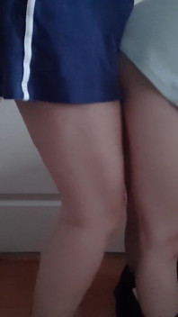 Třesu a šukám svou ženu zezadu lahví