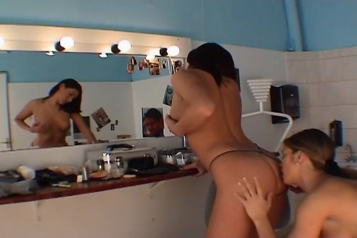 ATK Archives: Lesbica.